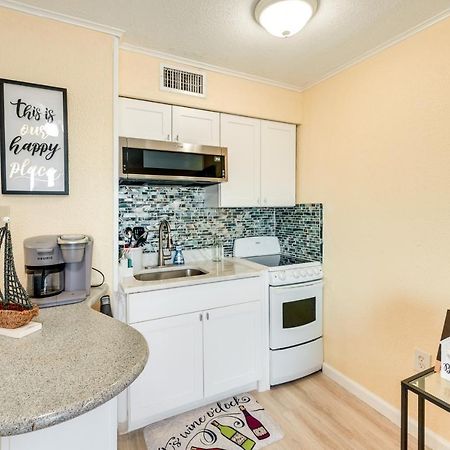 Beachfront Corpus Christi Condo With Pool Access! エクステリア 写真