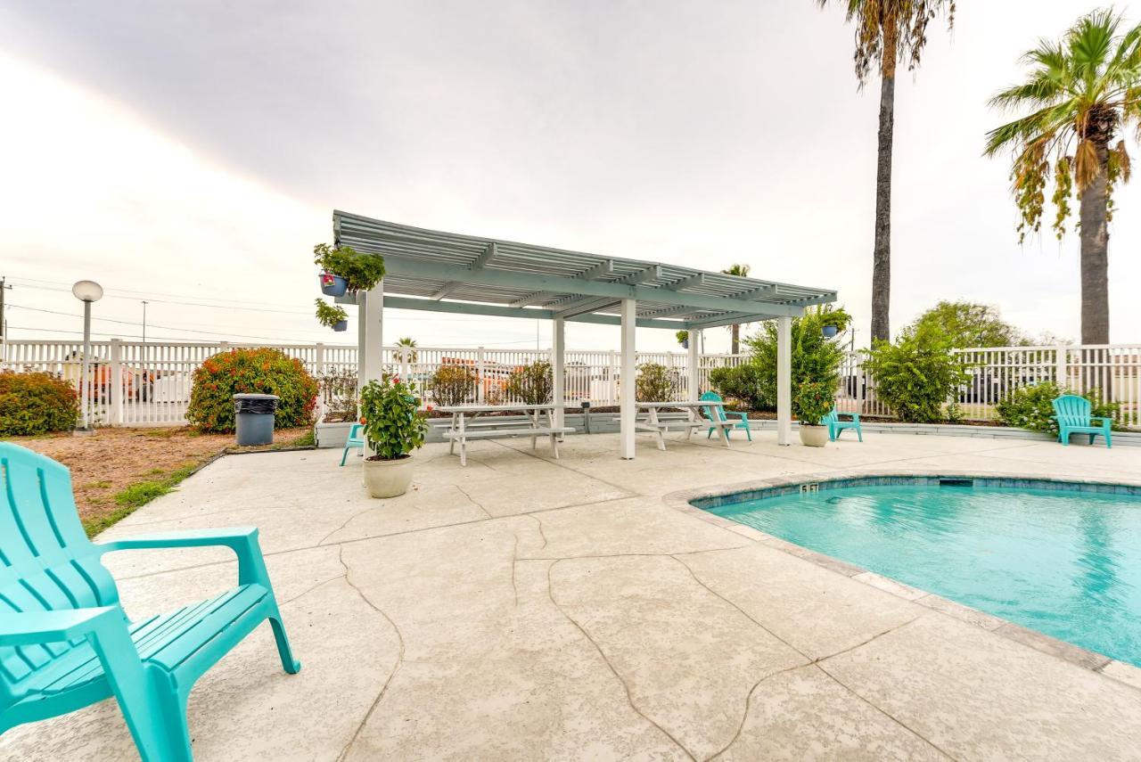 Beachfront Corpus Christi Condo With Pool Access! エクステリア 写真